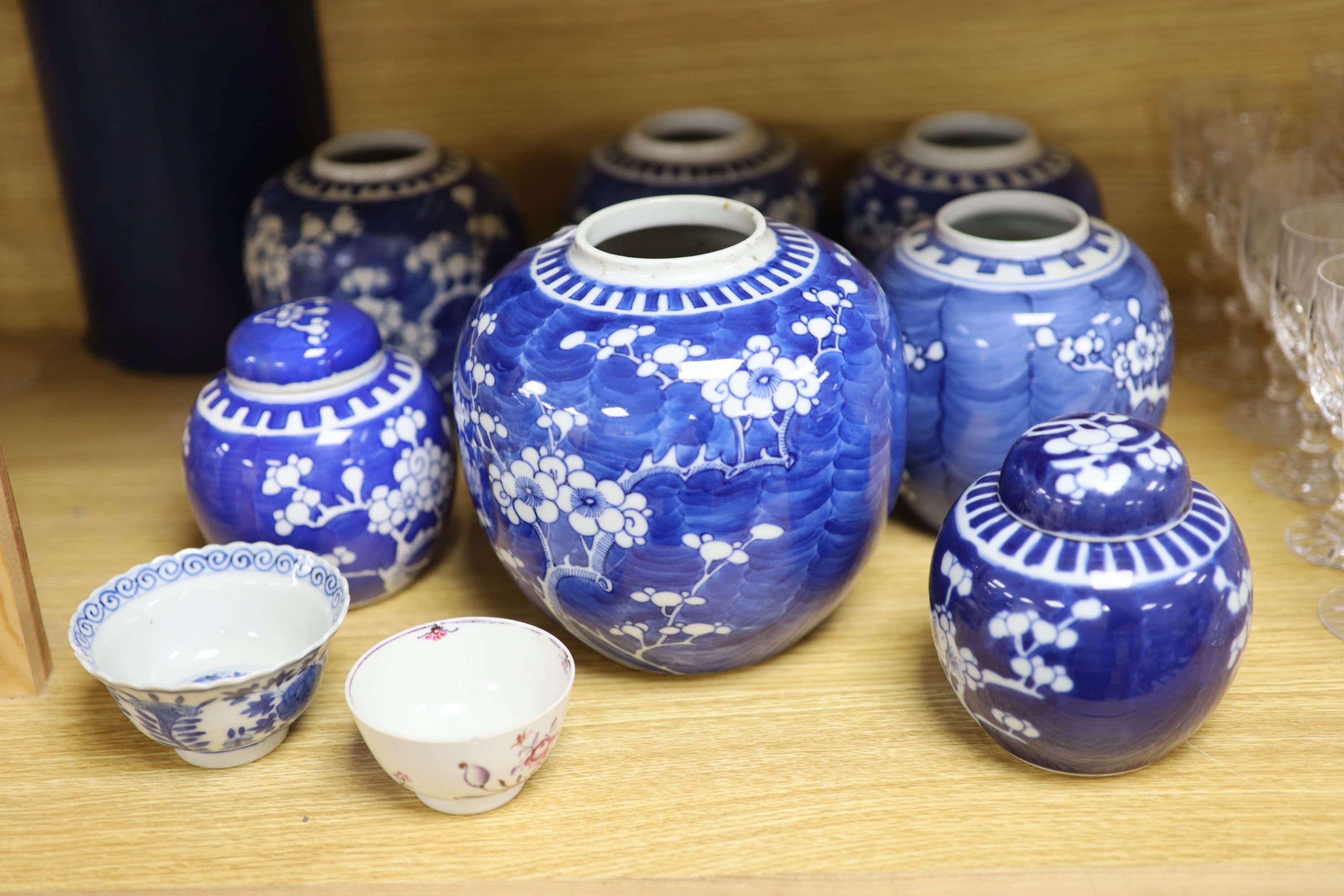 Seven Chinese blue and white jars and two Chinese tea bowls, largest 17cm